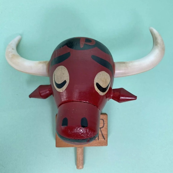 Vintage Salt And Pepper Shakers Wooden Folk Art Style Oxen Cattle Steer Japan - Picture 8 of 12